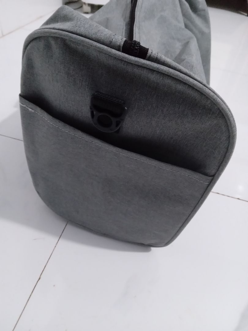 giao hàng nhanh. Sản phẩm đẹp,chắc chắn. Giá như vậy rất rẻ. tiếp tục ủng hộ shop.