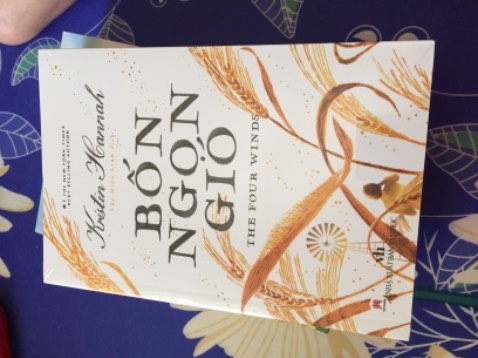 sách mới, đóng gói cẩn thận có chống sốc và bọc nilon ở ngoài nên sách ko bị hư hại, móp méo gì