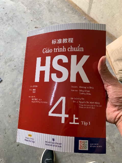 Giao hàng không đúng như dự kiến. Quá chậm. Bạn  Shiper rất ok, chất lượng sách tốt