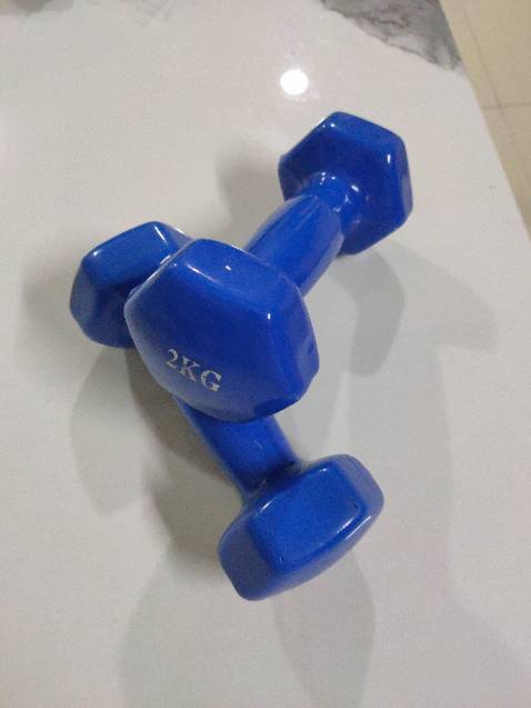 Muốn chọn màu đỏ, nhưng ko chọn được. Nhận hàng màu xanh ko thích