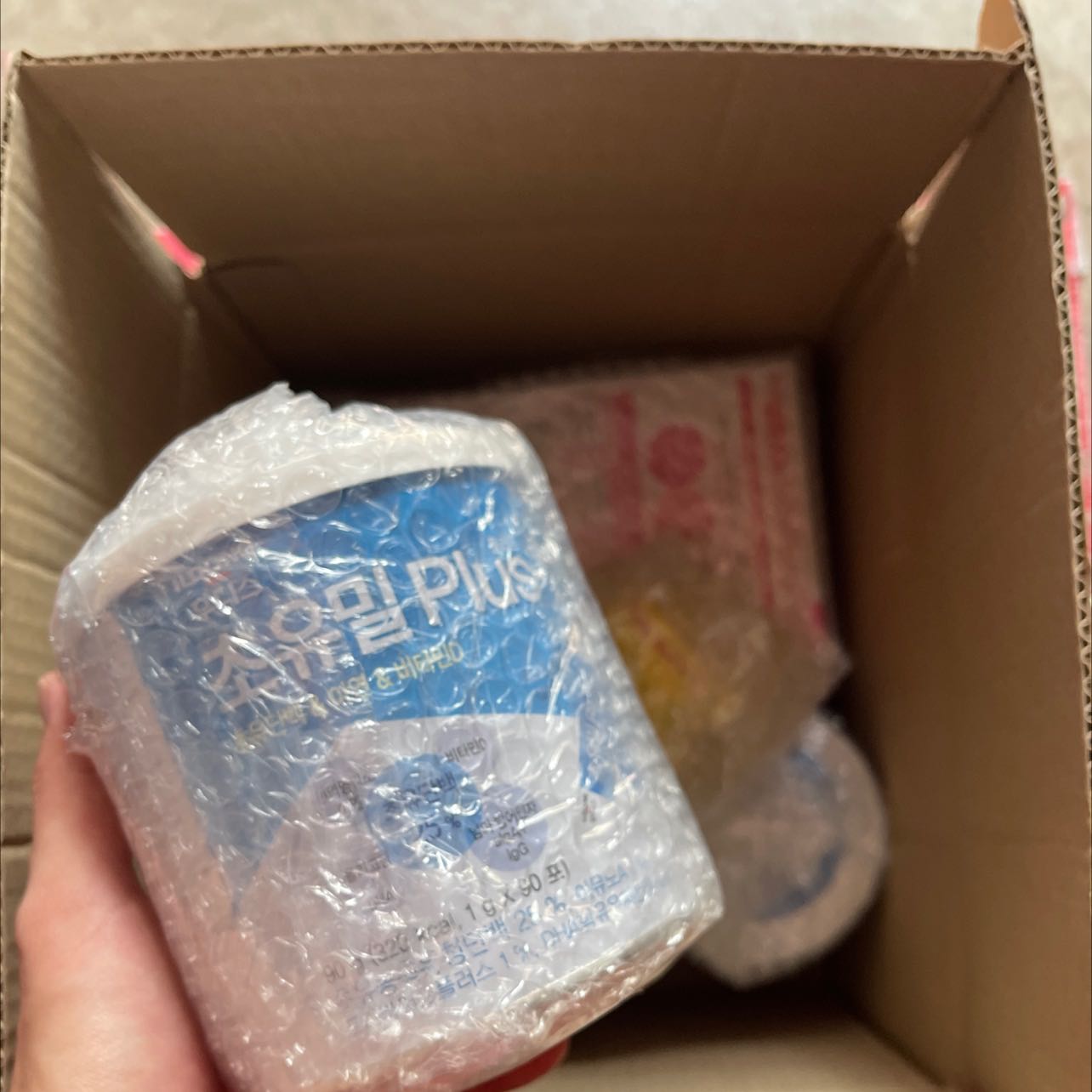 Đóng gói cẩn thận giao hàng nhanh