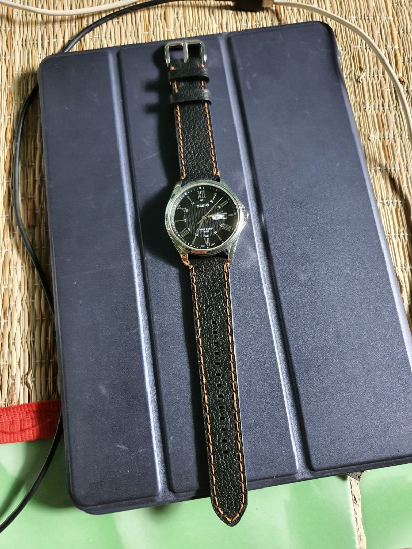 hàng đẹp chuẩn khônc chổ chê, tổng quan chất lượng. còn độ bền thì để một thời gian mới biết rõ.