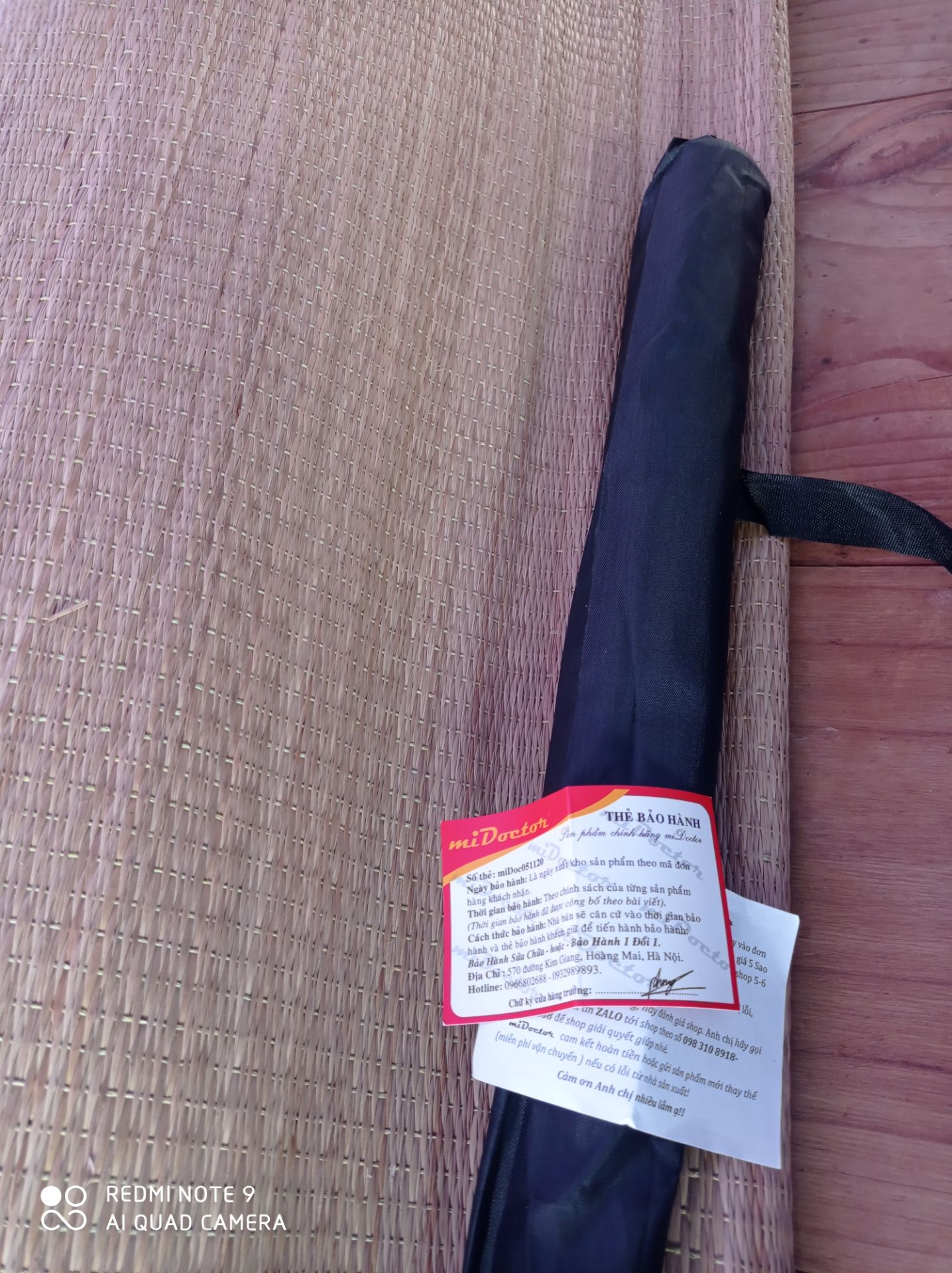 hàng ok hơi bị xước do vận chuyển hàng, hàng chính hãng uy tín có cả giấy bảo hành có chữ kí nhà phát hành hàng ok hơi bị xước do vận chuyển hàng, hàng chính hãng uy tín có cả giấy bảo hành có chữ kí nhà phát hành