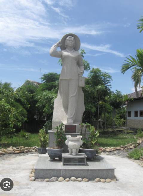 Nhật ký của 1 người chiến sỹ, tâm sự của 1 người giàu tình cảm mà phải bỏ hết tình riêng để đấu tranh cho đất nước đc độc lập. Ko giám nghĩ đến hp riêng của mình. Đọc mới thấy thêa hệ trước dsax phải chịu nhiều đau thương để bây giờ đc hưởng cuộc sống tự do. Thế hệ trẻ nên đc đọc, hoặc đc giảng dạy về những sách ntn để biết ơn những người đã hi sinh.