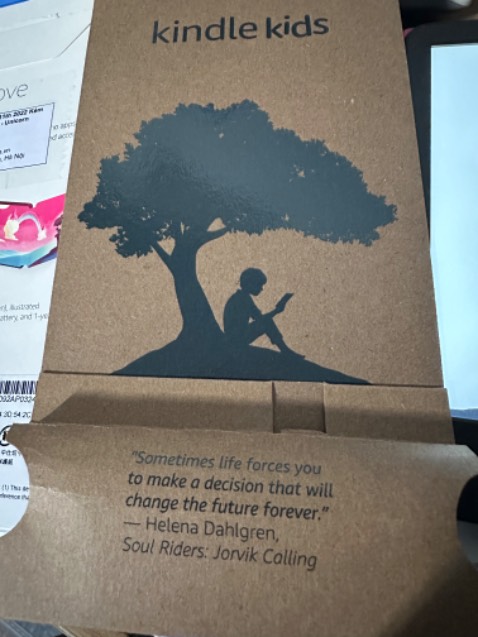 Hàng nguyên kiện chính hãng, shop giao nhanh, tư vấn nhiệt tình. Tài khoản kid không khả dụng tại vn nên mn cân nhắc khi chọn dòng này. Shop hỗ trợ nguồn ebook.