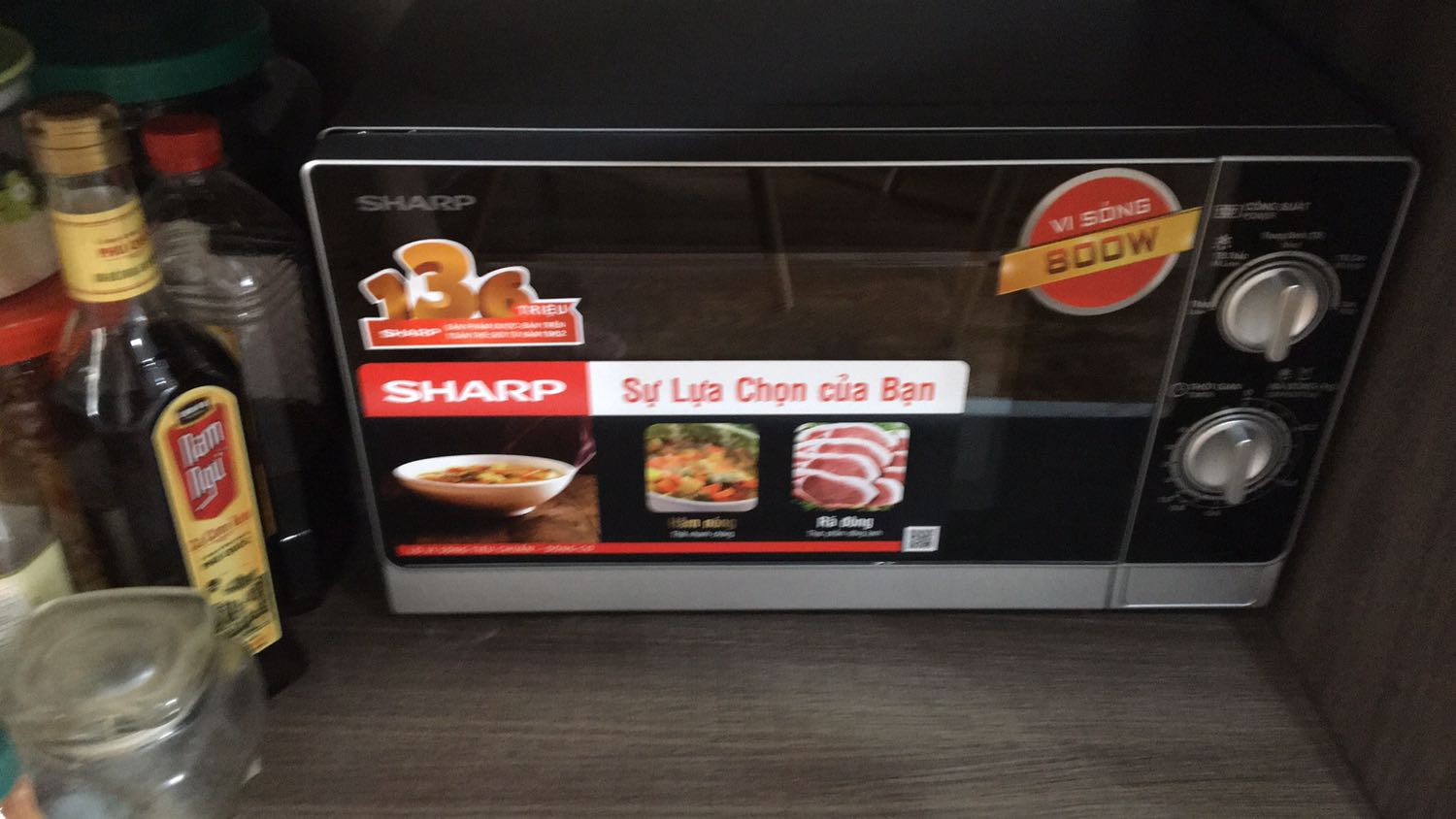 Mình dùng cái gần giống này và 3 năm thì hỏng. Nay mua về thấy gần y hệt!
Trước mắt thấy rất tốt nhưng các ý kiến khen chê của KH gần đây ko đc tiki coi trọng lắm. Nhiều ý kiến phản hồi bị bỏ qua! Thấy bớt tin tưởng bên các bạn hơn rồi! Mình dùng cái gần giống này và 3 năm thì hỏng. Nay mua về thấy gần y hệt!
Trước mắt thấy rất tốt nhưng các ý kiến khen chê của KH gần đây ko đc tiki coi trọng lắm. Nhiều ý kiến phản hồi bị bỏ qua! Thấy bớt tin tưởng bên các bạn hơn rồi!