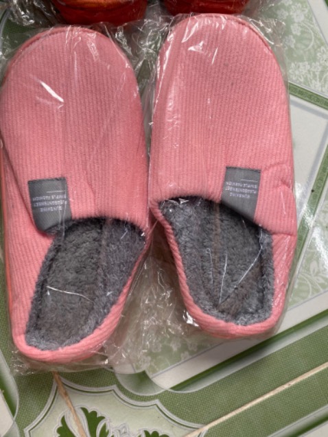 Hàng ok, đế mềm dẻo, phù hợp với giá tiền