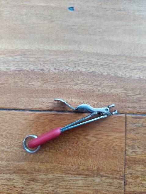 Giao hàng đúng hẹn.
Nhỏ gọn, dùng rất thích.