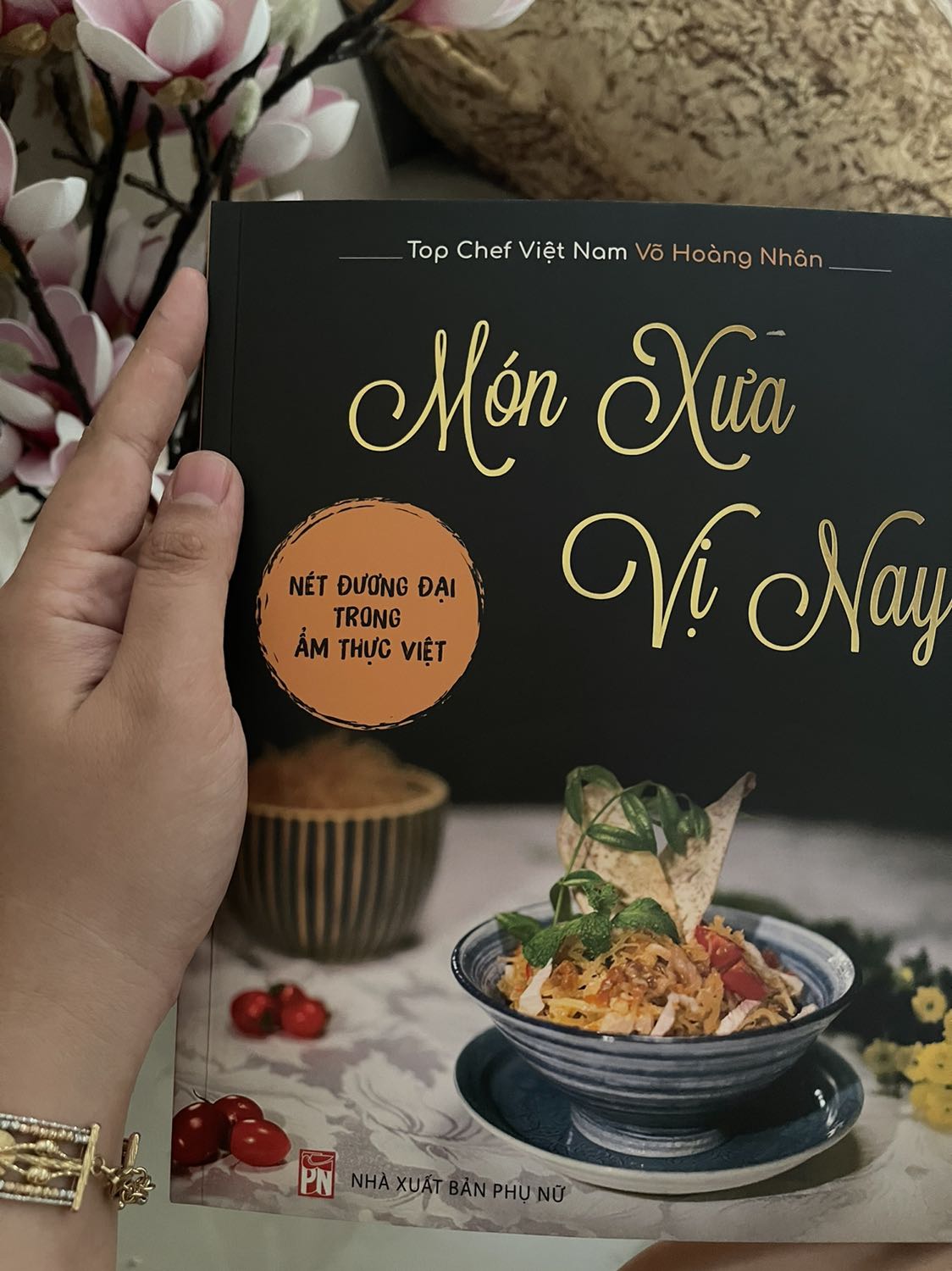 Công thức cũng không có gì mới, trong công thức chỉ viết cơ bản, còn các bí quyết để chuẩn vị thì không thấy, chất lượng giấy tốt, trình bày đẹp