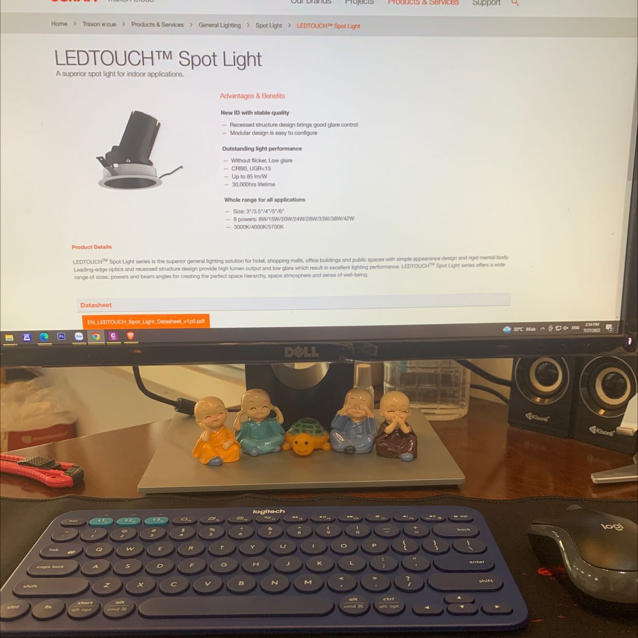 Hàng chính hãng! Thiết kế đẹp chắc chắn nặng quằng luôn nhe mọi người cầm rất chắc tay, bấm nhẹ như lông hồng. Kết nối cùng lúc 3 thiết bị mang lại sự tiện lợi cho người dùng. Cảm ơn Shop đã mang đến những sản phẩm chất lượng như vậy. Chúc Shop mua may bán đắt nhé! Hàng chính hãng! Thiết kế đẹp chắc chắn nặng quằng luôn nhe mọi người cầm rất chắc tay, bấm nhẹ như lông hồng. Kết nối cùng lúc 3 thiết bị mang lại sự tiện lợi cho người dùng. Cảm ơn Shop đã mang đến những sản phẩm chất lượng như vậy. Chúc Shop mua may bán đắt nhé!