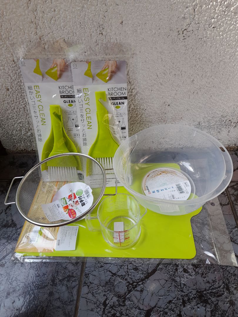 sử dụng tốt, cốc đong thôi biết nhận xét gì bây giờ.......................................