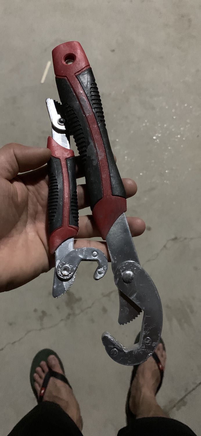 Sản phẩm quá tệ chứ k phải tệ mong mọi người đừng mua,chắc đã sử dụng xịt sơn lại còn chưa khô.chán