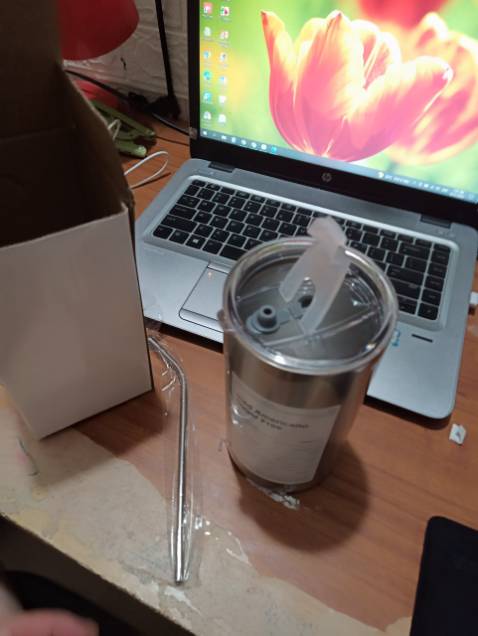 Sản phẩm đẹp đóng gói cẩn thận, giao hàng nhanh chóng nhân viên giao hàng thông minh dễ thương nhiệt tình