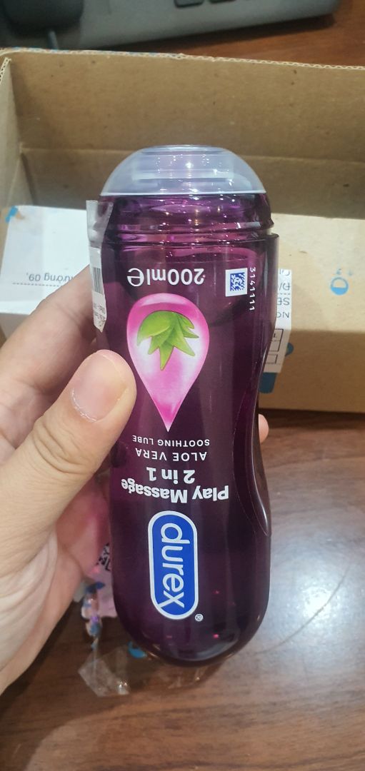 mình nhận hàng bị lỗi, thiếu nắp. Đây là quà mình tặng bạn mình nên hàng lỗi này mình ko tặng được. Tiki giải quyết giúp mình gấp nha.