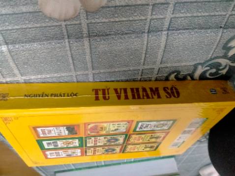 Sách được đóng gói cẩn thận, chất lượng tốt