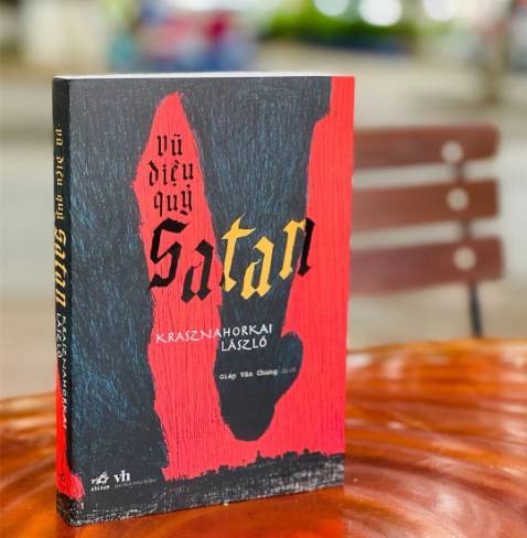 Nội dung hấp dẫn, lôi cuốn
Chất lượng sách đẹp, giấy tốt, in ấn chất lượng 
Nên mua