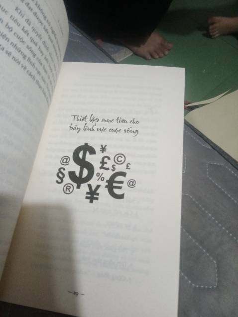 Sách hay lắm ạ .sách giấy đẹp .mà giá hợp lý ạ .giáo hàng rất nhanh.ưng lắm luôn .cảm ơn tiki