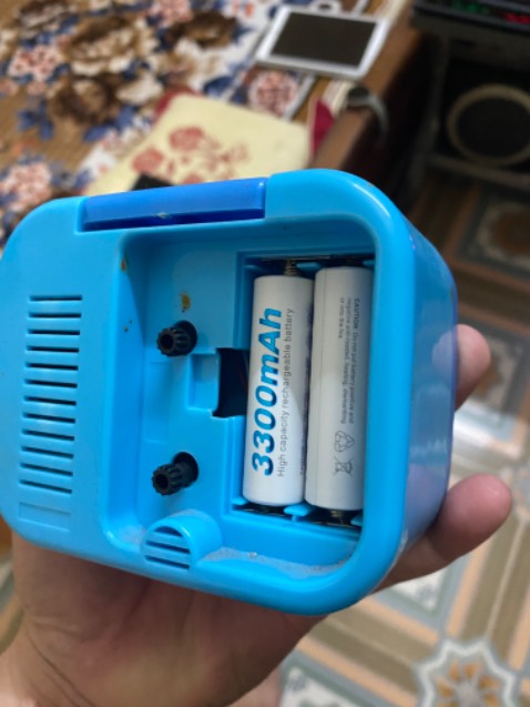 Pin chạy tốt,sạc đầy dùng để chạy đồng hồ được mấy ngày chưa thấy hết.