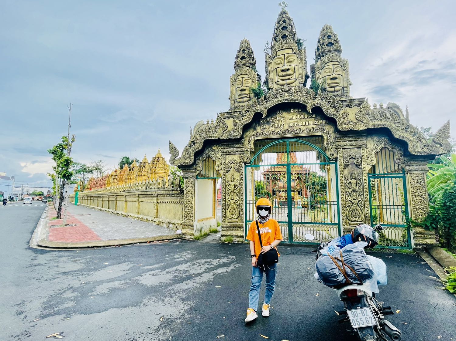 Một chiếc mũ xinh xẻo, shop tư vấn nhiệt tình mình chọn đuanh size. Chiếc mũ đã đồng hành cùng mình từ Miền Tây ra Miền Bắc. Cảm ơn shop