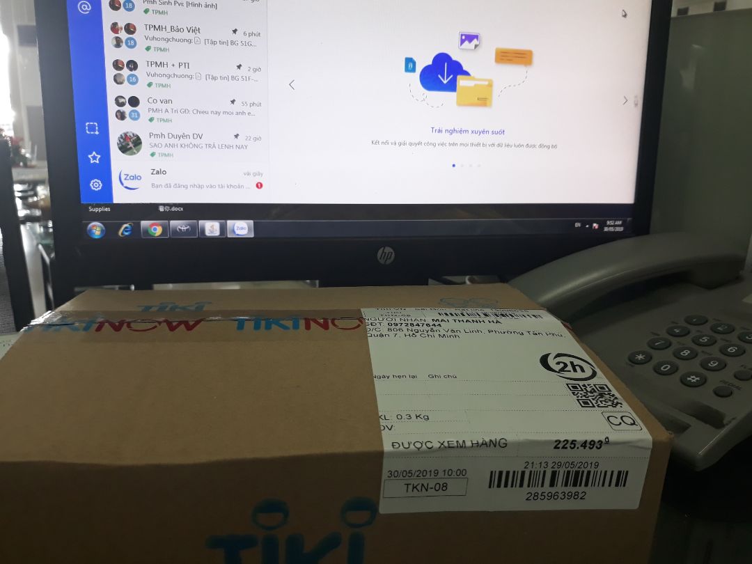 Mua hàng ở tiki chưa bao giờ thất vọng, đặc biệt là đóng gói và ship hàng, giao siêu nhanh, đặt tối là 9h30 sáng đã giao rồi. Hàng đúng mô tả, bắt sóng tốt, cục wifi mới sản xuất, version 5.0, dễ sử dụng, do có dây nên linh hoạt cho việc chỉn hướng bắt wifi. Cảm ơn tiki nhé...! Mua hàng ở tiki chưa bao giờ thất vọng, đặc biệt là đóng gói và ship hàng, giao siêu nhanh, đặt tối là 9h30 sáng đã giao rồi. Hàng đúng mô tả, bắt sóng tốt, cục wifi mới sản xuất, version 5.0, dễ sử dụng, do có dây nên linh hoạt cho việc chỉn hướng bắt wifi. Cảm ơn tiki nhé...!