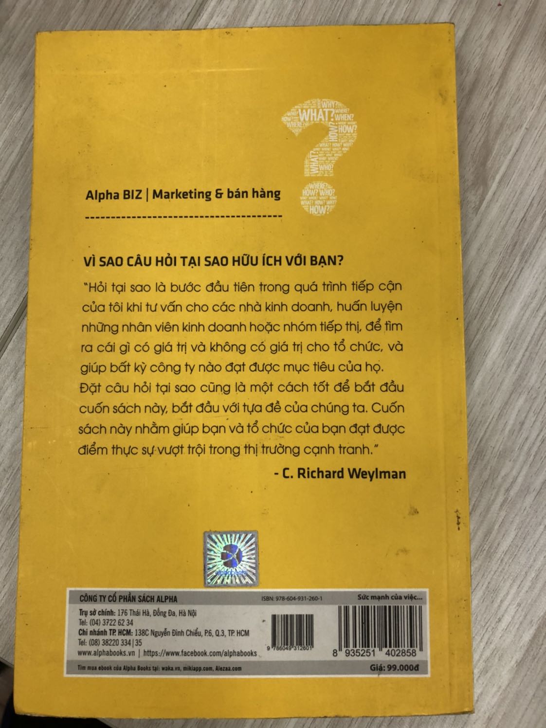 Đã hỏi tiki là sách mới hay k? Thì trloi sách mới mà sách nhận được nhìn chán luôn. Chả muốn đọc. 
Nhờ bên Tiki đổi sách giúp mình với.