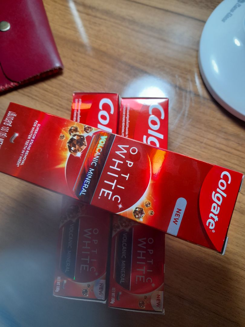 kem đánh thích lắm ạ. mya dc giá sale nên rẻ. sẽ ủng hộ shop lâu dài. shiper nhiệt tình thân thiện