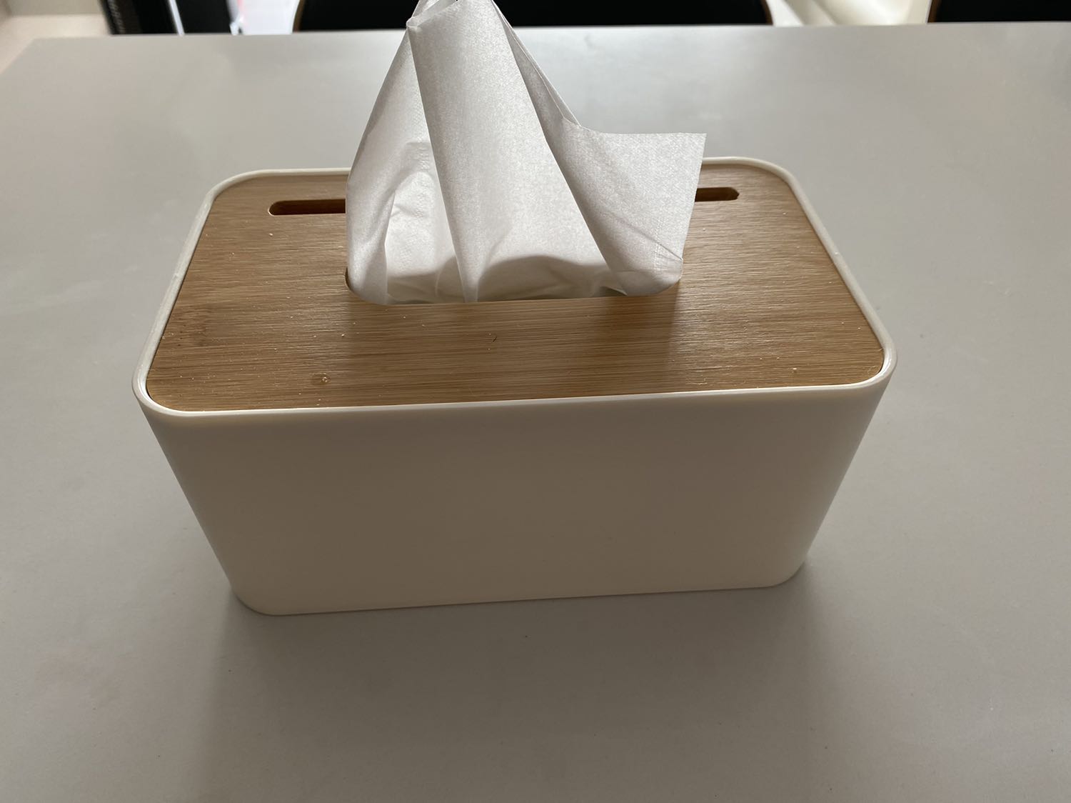 Hàng đẹp. Nhưng mua bộ 2 cái nhưng chỉ gửi 1 nên tôi đã phàn nàn vs Tiki và Tiki đã gửi thêm 1 hộp nhanh chóng. Tốt.