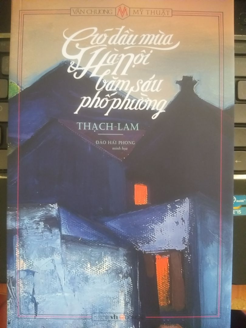 Mê con chữ của Thạch Lam từ lâu nên phải sắm ngay😄