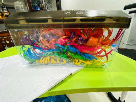 San pham ok. Chỉ lo lỡ tay quay gãy thi có bán tay thế không