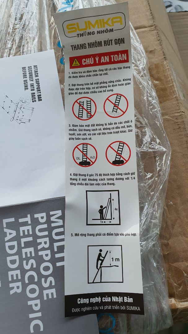 Thang cao rất chắc chắn, gia công chất lượng, độ bền thì để xài 1 thời gian xem thế nào. Nói chung hài lòng với sản phẩm