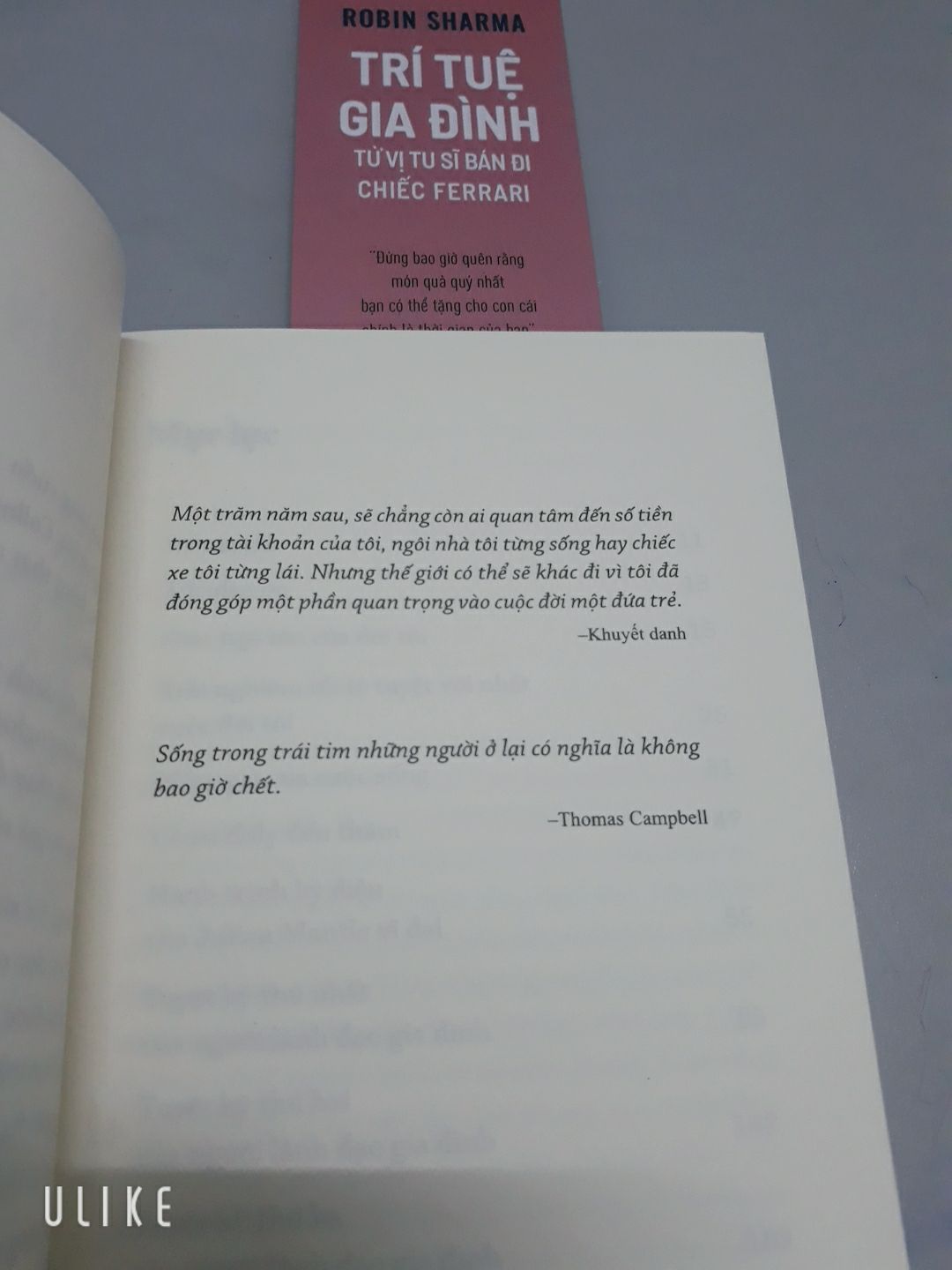 Sách đẹp, mới tinh, cuốn màu hường dễ thương gì đâu. Nôii dung mình chưa đọc vì chưa có gđ nên đọc KPVM rồi,  nhưng chắc sẽ oki, vì sách của Sharma nội dung thì k phải bàn🍀