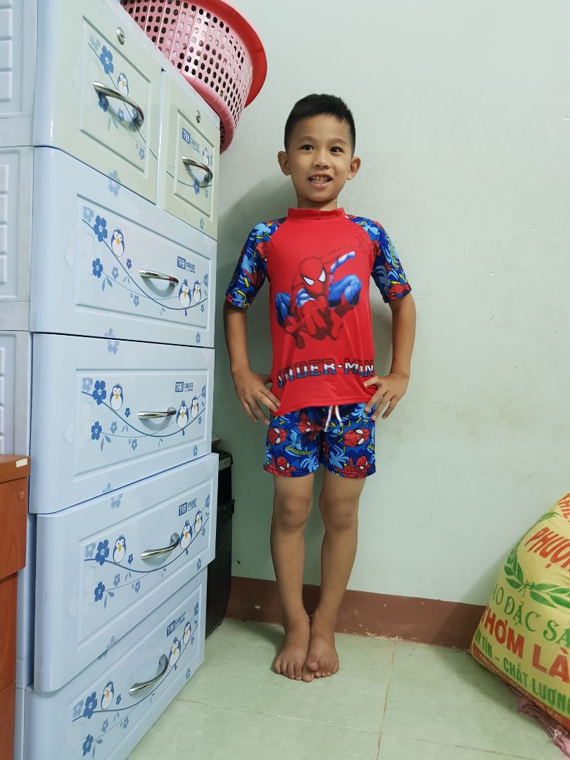 Đồ đẹp, chất thun ok. Bé nhà mình 7 tuổi 28kg chọn size XL Đồ đẹp, chất thun ok. Bé nhà mình 7 tuổi 28kg chọn size XL