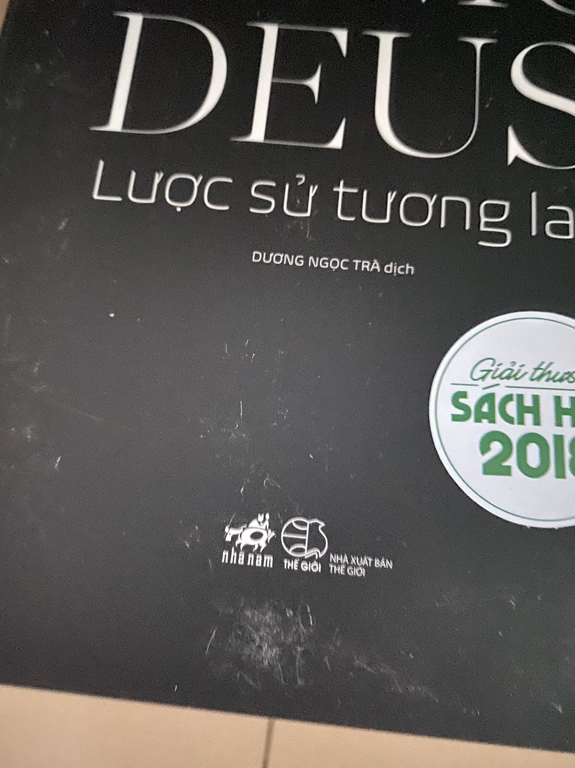 Sách bị trày bìa