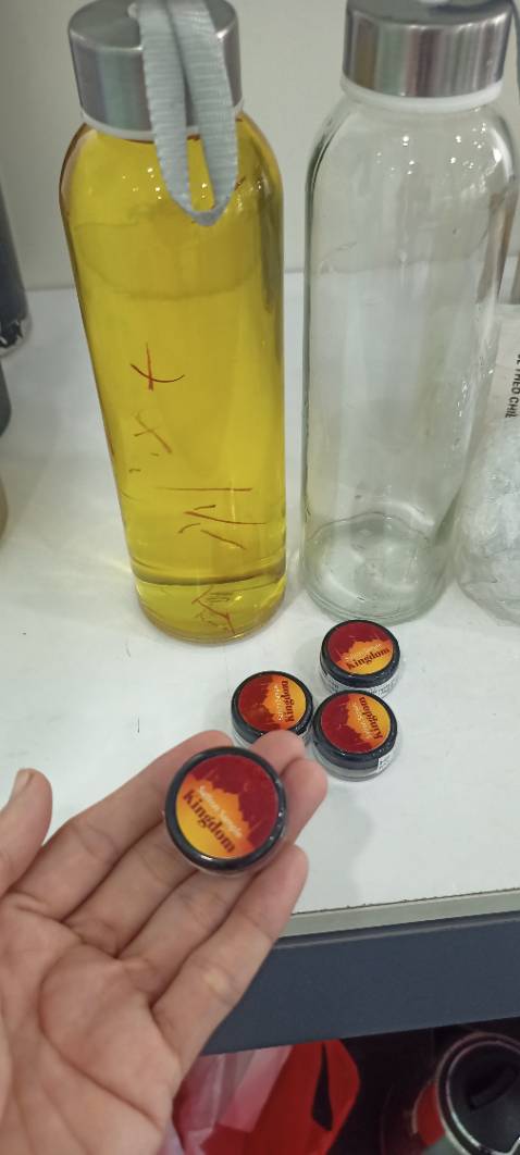 Cảm ơn shop rất nhiều, rất hài lòng về shop , sản phẩm đúng hàng chính hãng, pha với nước ấm cho thêm mật ông uống rất tốt cho sức khỏe, đẹp da ...thơm lắm luôn, sẽ tiếp tục ủng hộ shop