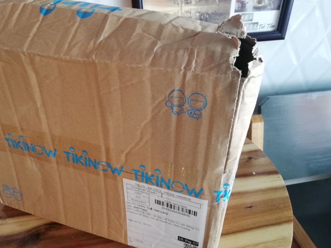 Tiki gói hàng quá chán, vô trách nhiệm