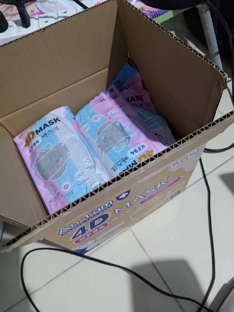 Khẩu trang đẹp, đúng như mô tả, dây đeo mềm và giãn không đau tai khi đeo lâu.
Tiki giao hàng rất nhanh. Khẩu trang đẹp, đúng như mô tả, dây đeo mềm và giãn không đau tai khi đeo lâu.
Tiki giao hàng rất nhanh.