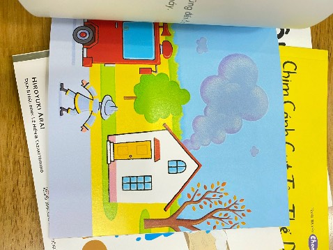 Sách mới như ảnh luôn đúng mô tả, sop xịt nước hoa gì mà thơm nức ở sách luôn í, 5 sao nha sop