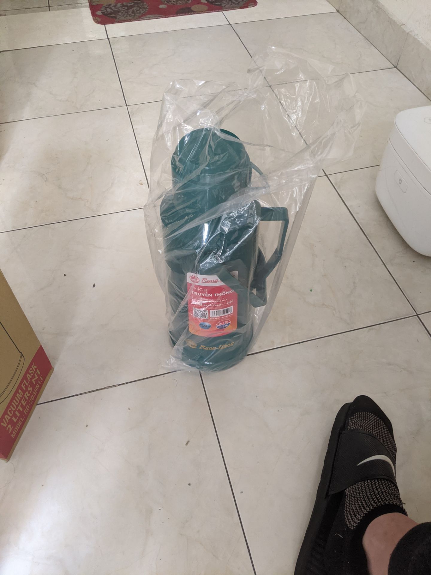 đơn hàng giao nhanh, đóng gói cẩn thận. Sản phẩm nhìn rất vừa í