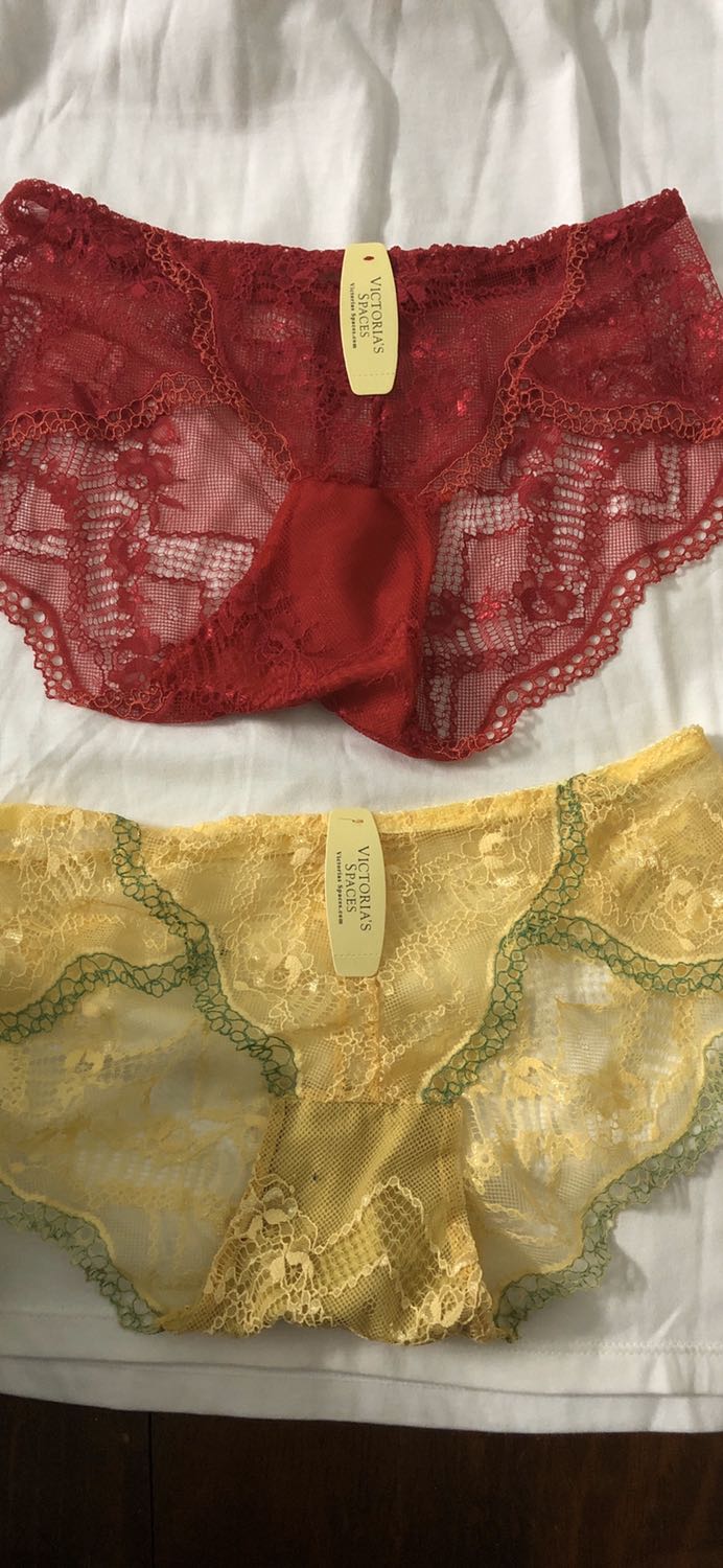 Mình đặt mẫu dày ngư hình đăng quảng cáo mà giao ko đúng, mỏng dính
, mọi người ko nên mua