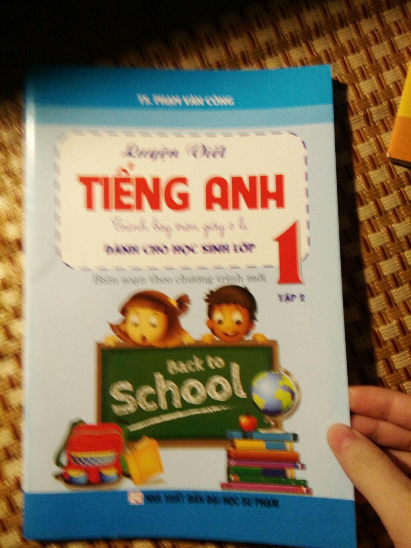 Giao hàng rất nhanh 
rất hài lòng với sản phẩm 
giá hạt dẻ