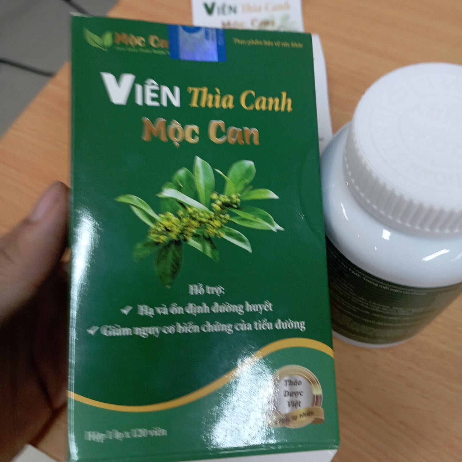 hộp to, viên nang dễ dùng cho vào lọ nhỏ mang đi đâu cũng tiện, đã mua nhiều lần bên shop rồi dùng tốt mới lên đánh giá, shop chu đáo chăm sóc khách hàng rất tốt