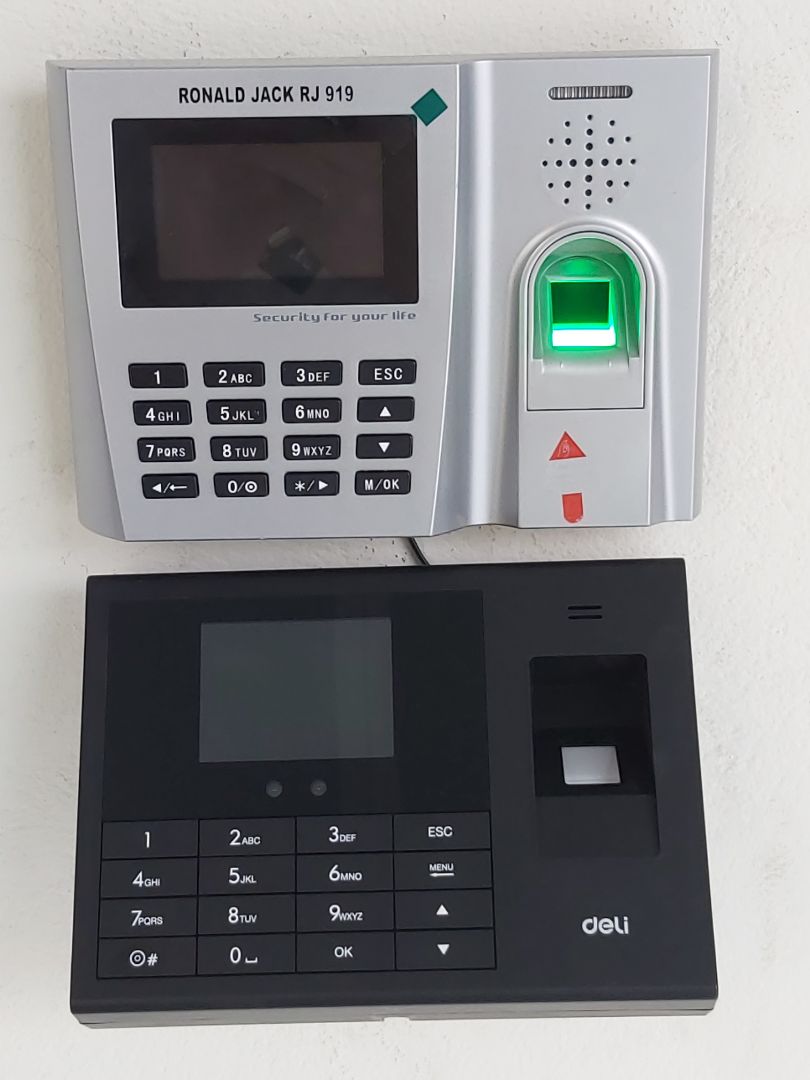 đang dùng thử, tiếng việt chào, cảm ơn khi nhận dang xong có vẻ ổn, tuy chữ và màn hình hơi nhỏ, mắt kém nhìn ko rõ lắm, vừa tầm giá