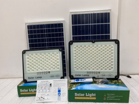 Tuyệt vời đèn rất sáng nha mn chip led tôt sáng được cả đêm luôn mn nên mua sản phẩm shop m mua nhièu lần nhưng làn nay la hài lòng nhất vi chất lượng khác hẳn lần trc mua cho shop năm sao sẽ ung hôn shop nhieu nên mua nha mn