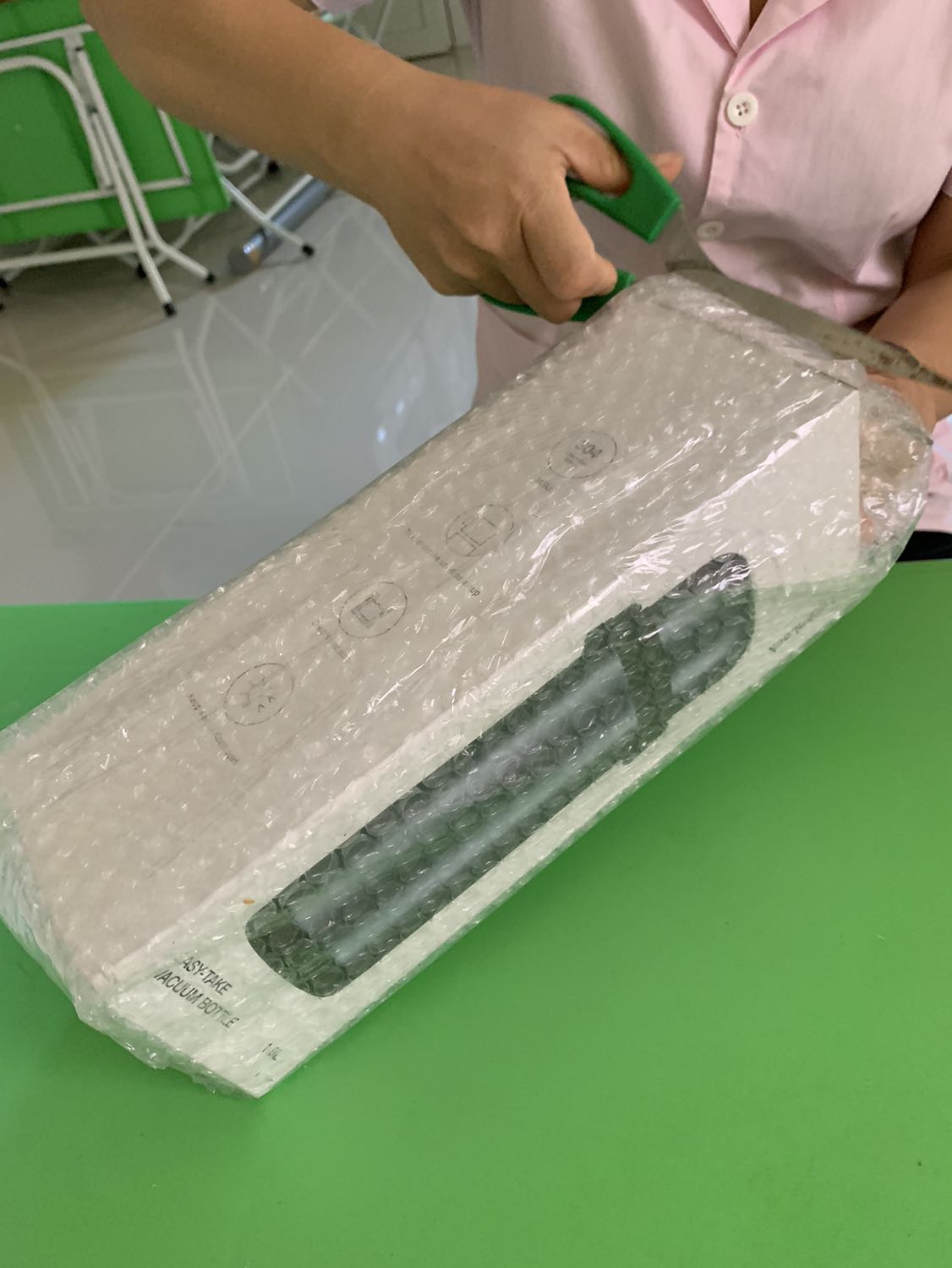 Bình giữ nhiệt tốt, giữ nóng trong ngày, giữ lạnh qua ngày