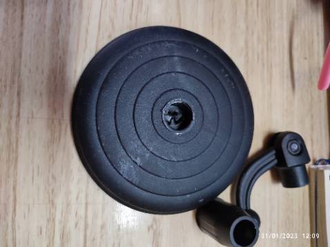 Giao nhanh, nhưng hình như bị giao sản phẩm cũ đã dùng rồi, bao bì không có.
Chất lượng thì khá ổn.