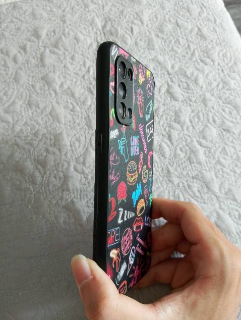 Cảm ơn shop.. Shop giao hàng rất nhanh và anh giao hàng cực vui tính và thân thiện 😄😄