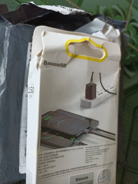 Vỏ hộp bị khui trước.không đúng với sản phẩm lúc đặt