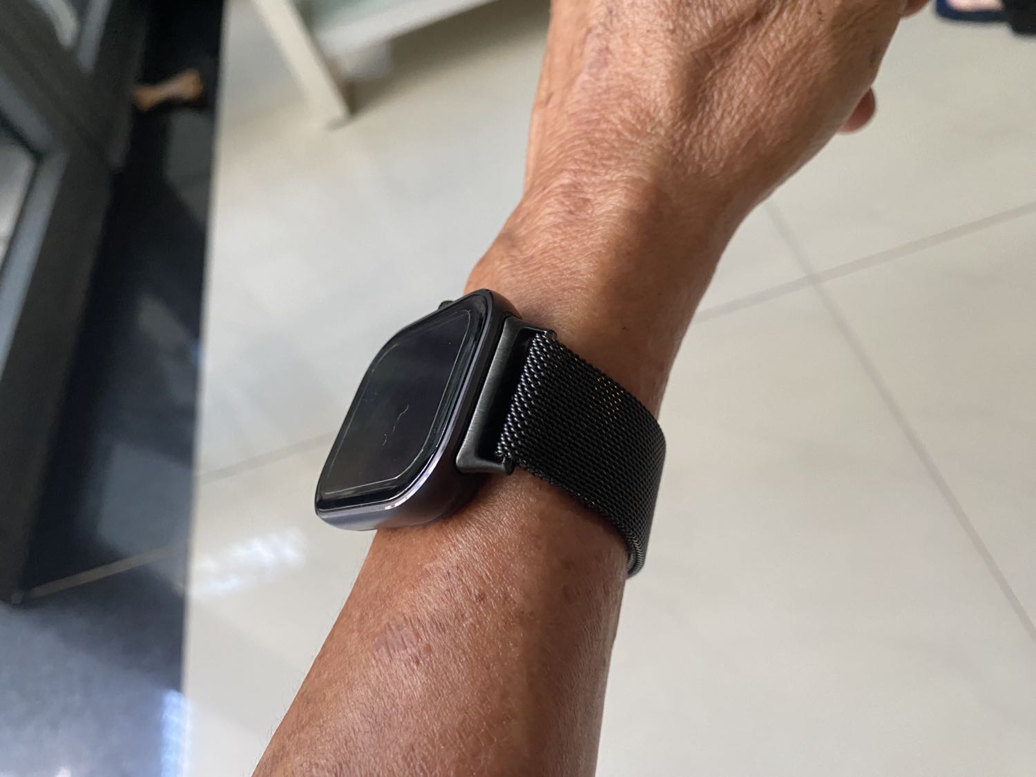 OK đẹp, đeo ôm tay .