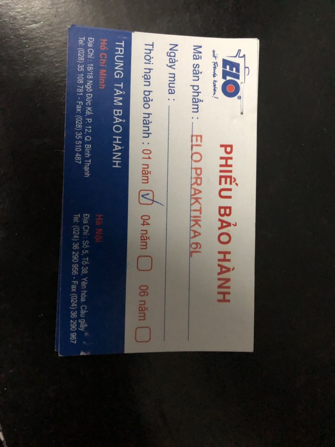 Theo thông tin đăng trên trang Tiki thì sản phẩm được bảo hành 4 năm. Nhưng thẻ bảo hành đính kèm theo sản phẩm lại đánh dấu 1 năm và Ron làm kín chỉ bảo hành 6 tháng. Đề nghị làm rõ về vấn đề bảo hành! Có gửi hình ảnh đính kèm.