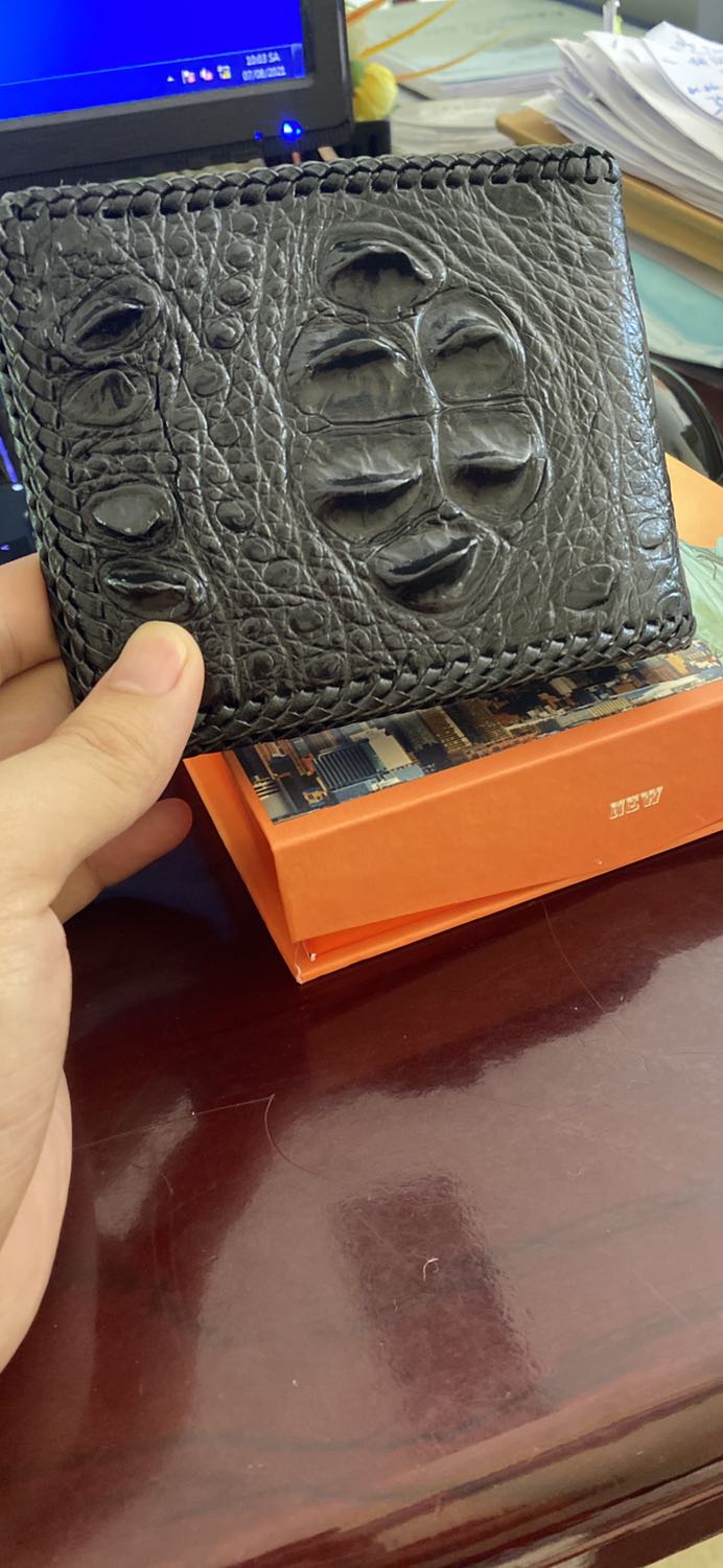 Mới mua về hơi cứng. Theo quảng cáo càng dùng càng mềm thì phải sau này mới kiểm chứng được. Cho 5 sao!